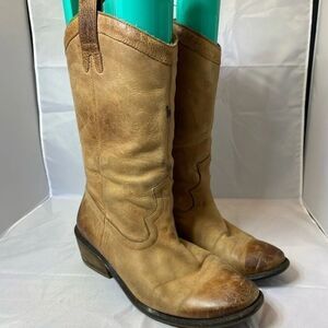 Jessica Simpson distressed western boot